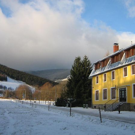 Kralicka Chata Otel Staré Město Dış mekan fotoğraf